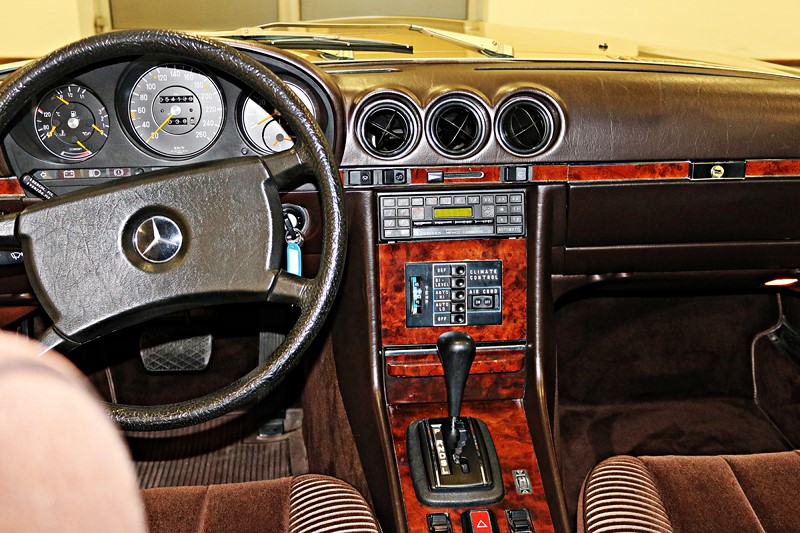 1981  Mercedes Benz 500SLC